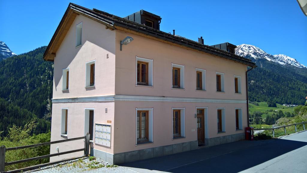 B&B Chasa Arfusch Ardez Екстериор снимка