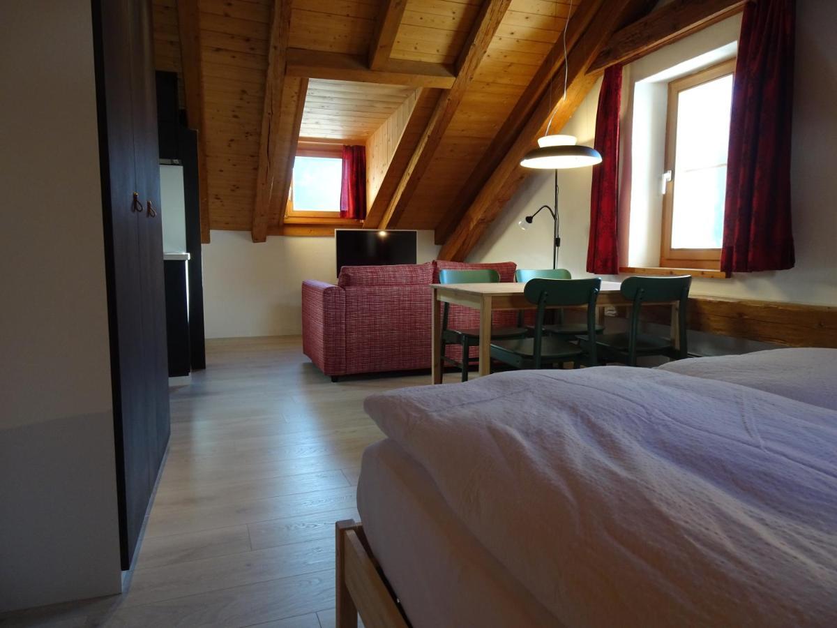 B&B Chasa Arfusch Ardez Екстериор снимка