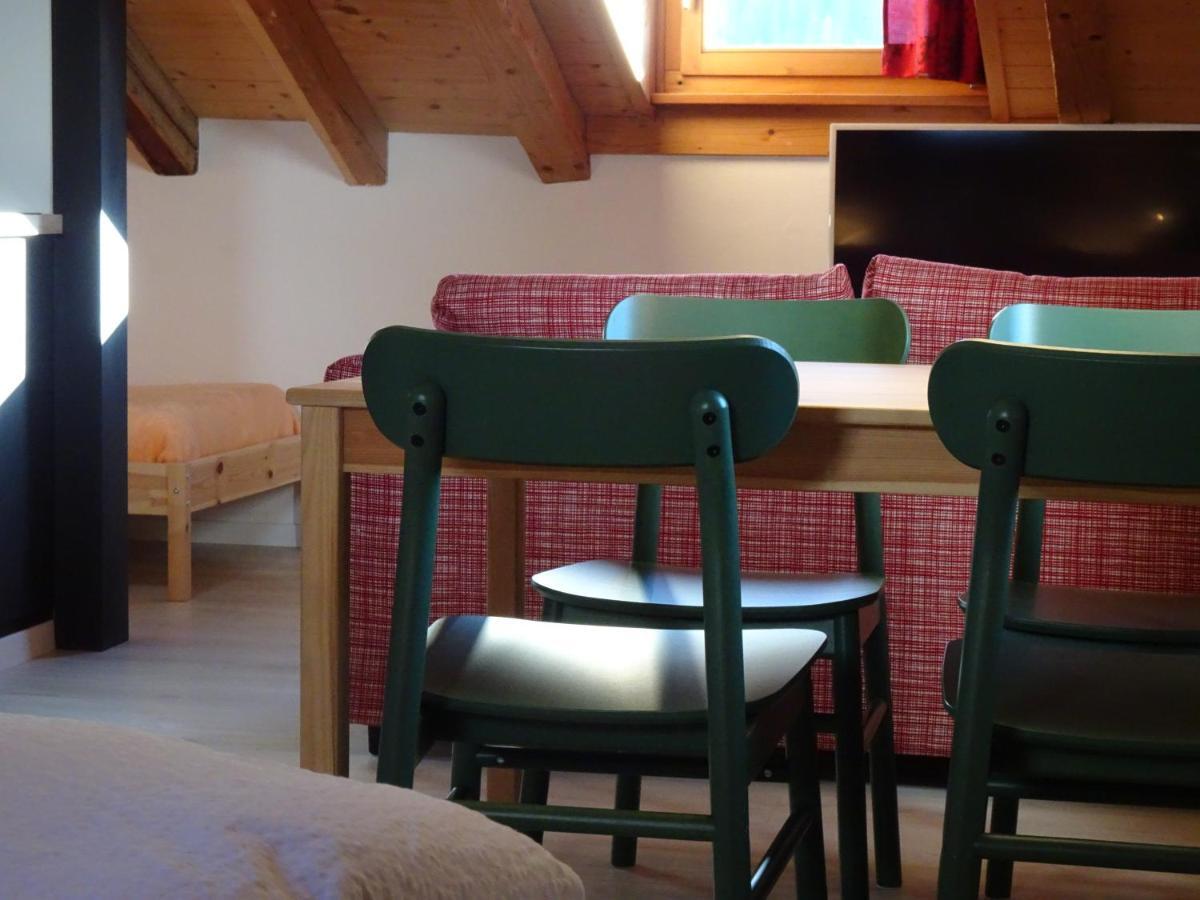 B&B Chasa Arfusch Ardez Екстериор снимка