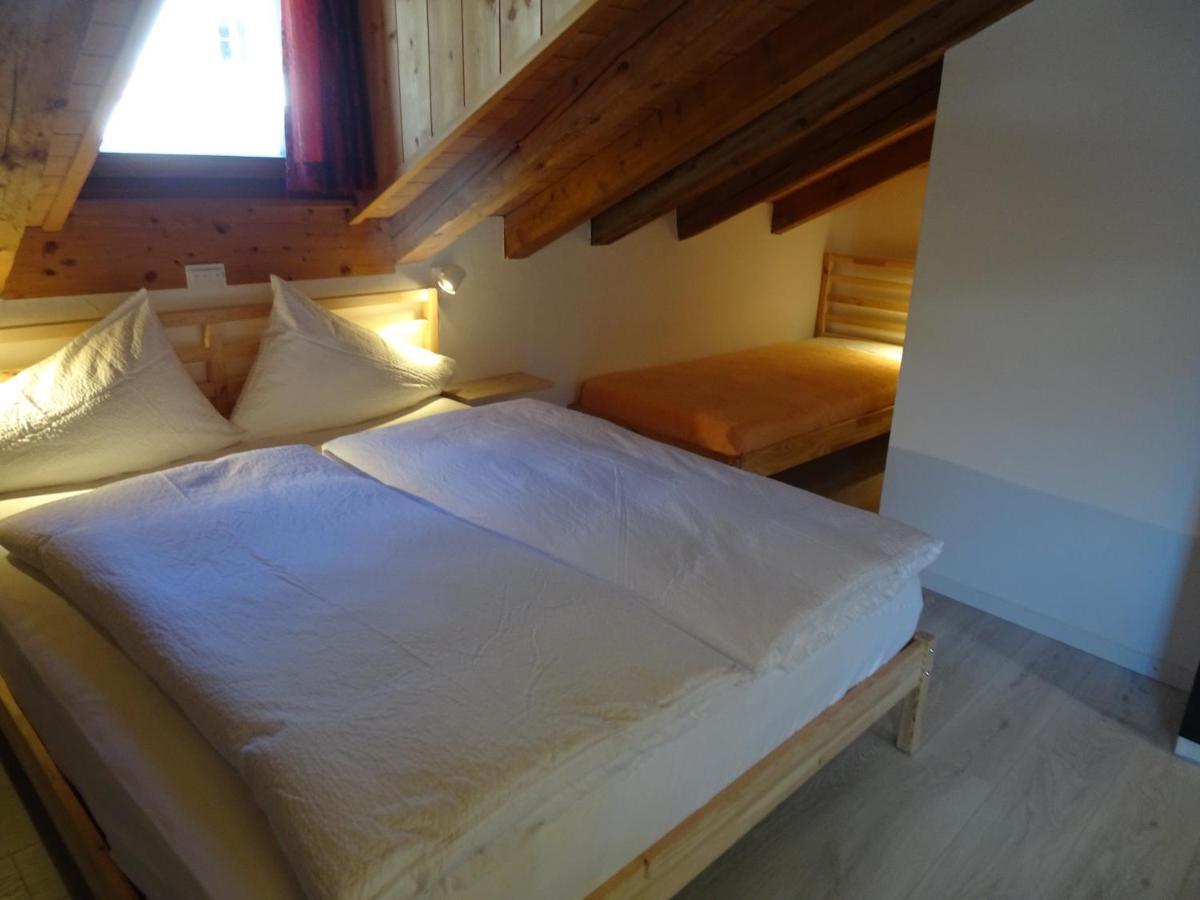B&B Chasa Arfusch Ardez Екстериор снимка